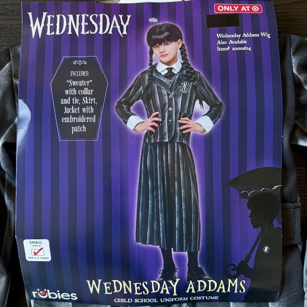 Girls Wednesday Adams Costume Size Small 6 NWT